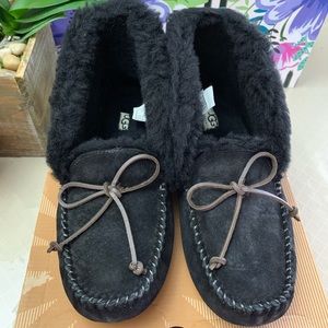 Brand New Alena Ugg Slipper